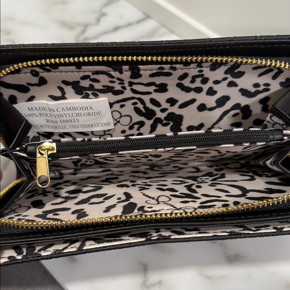 NWT Jessica Simpson "Frankie" Large Clutch Wallet in the color Meteorite - Picture 4 of 6